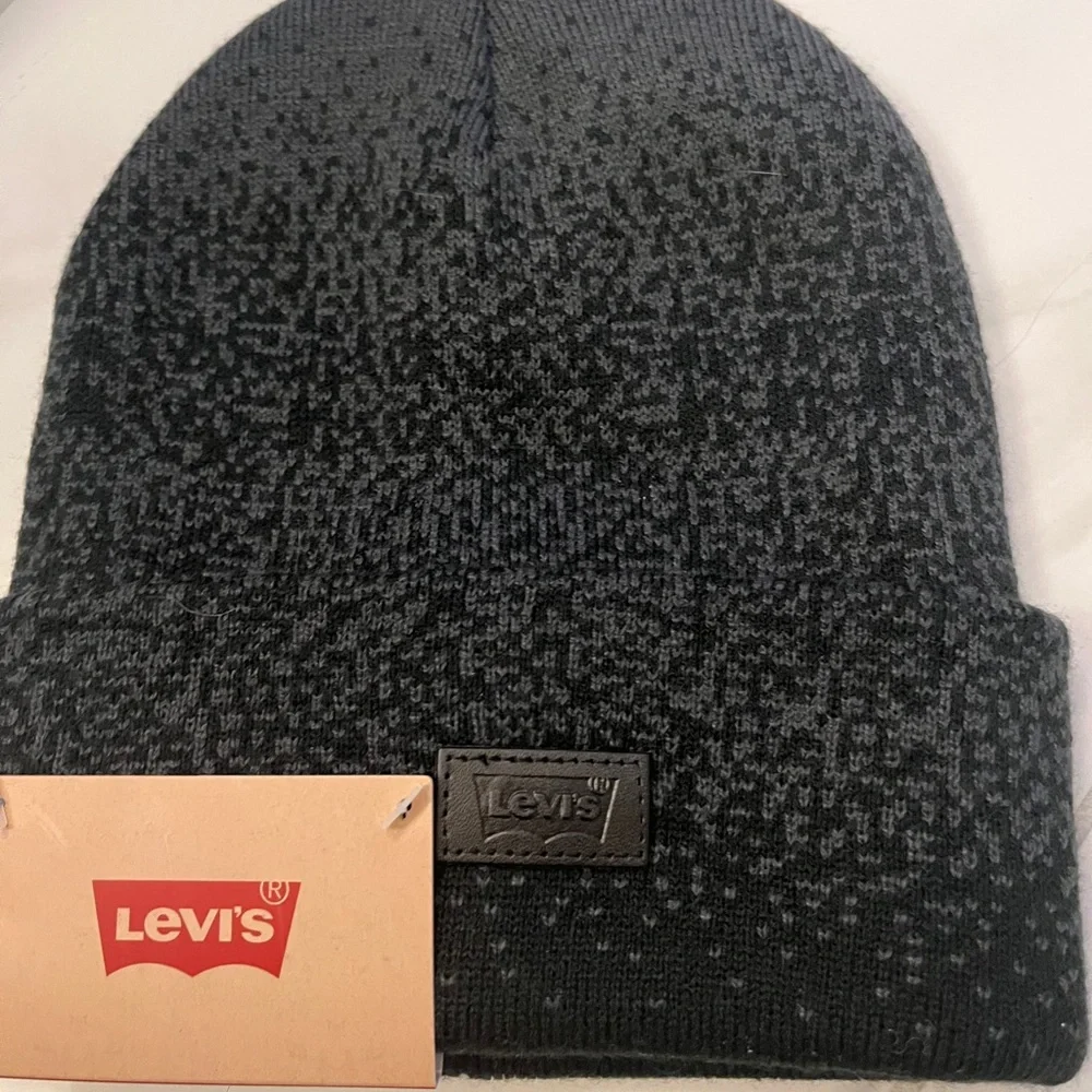 Levis this beanie